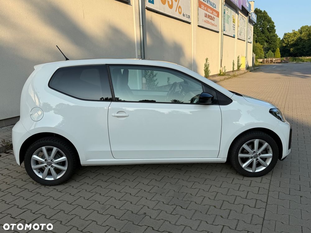 Volkswagen up! TSI high - 9