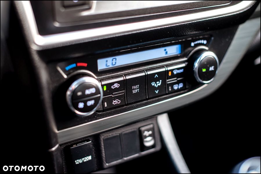 Toyota Auris - 24