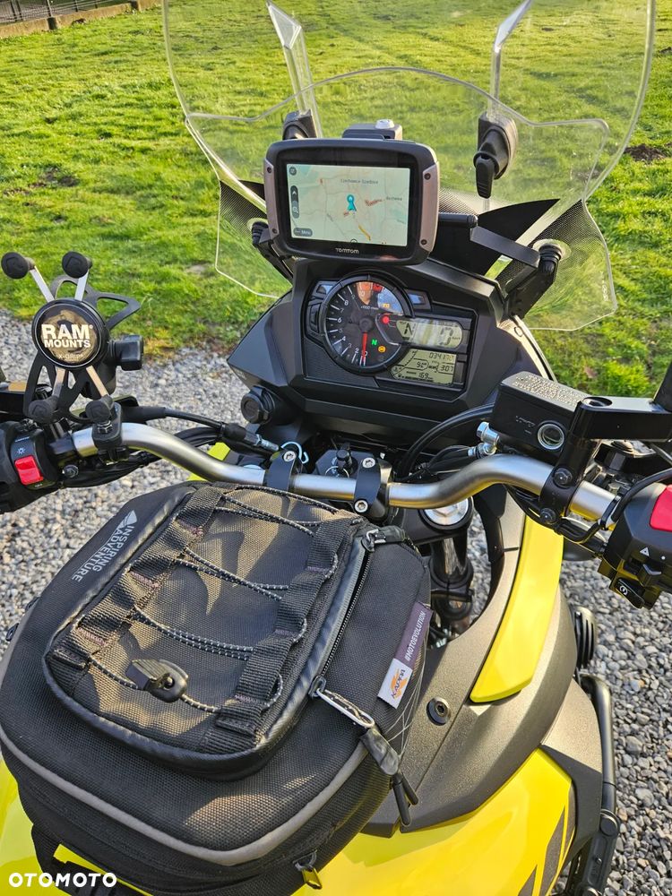 Suzuki V-STROM - 9