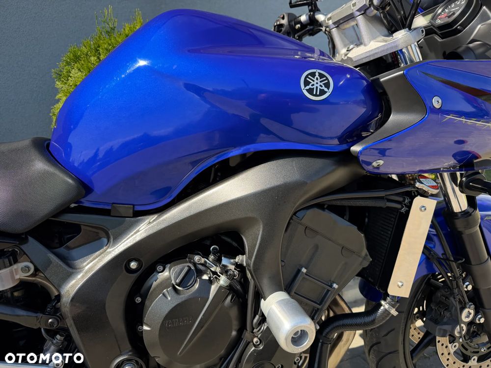 Yamaha FZ - 18