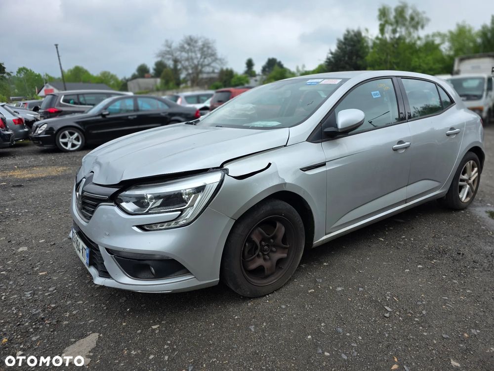 Renault Megane 1.2 Energy TCe Zen - 8
