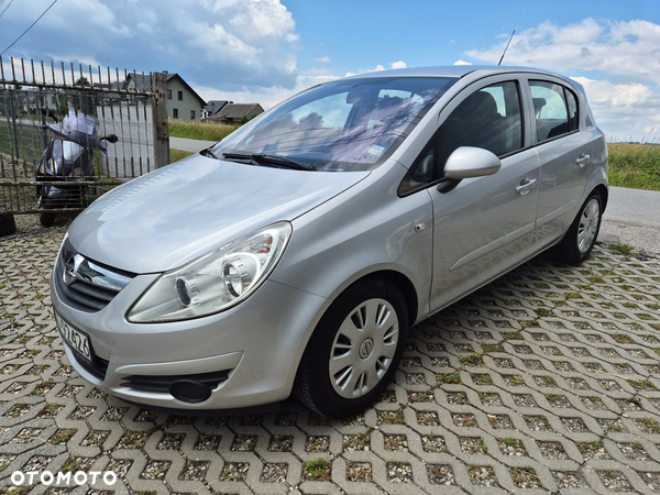 Opel Corsa 1.2 16V Cosmo