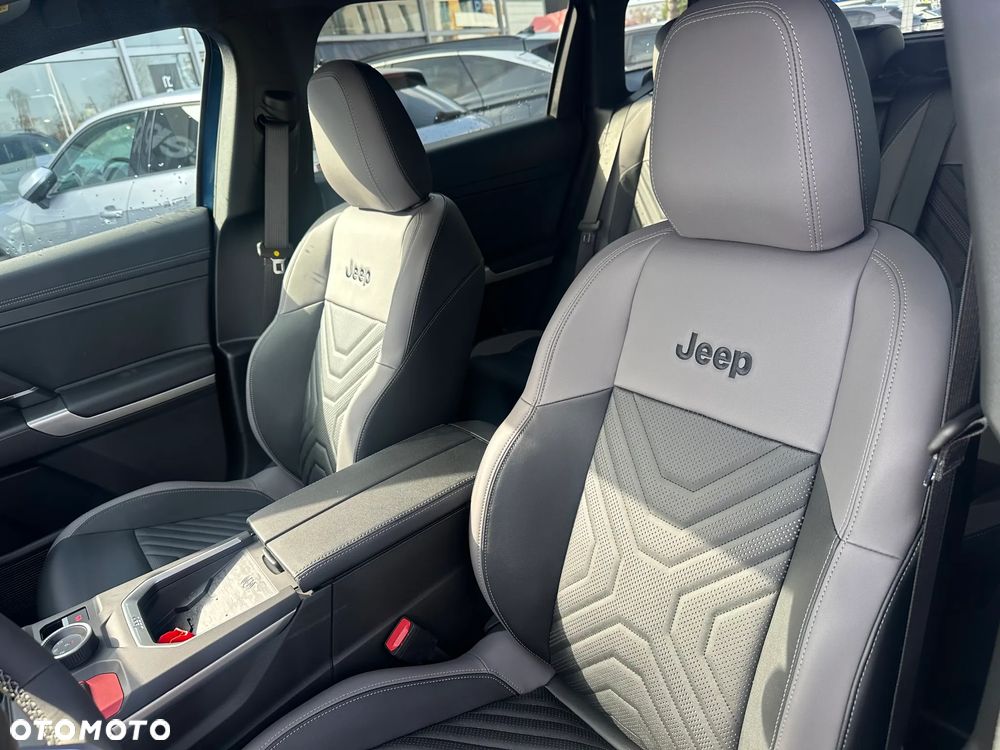 Jeep Compass 1.2 T3 mHEV First Edition FWD DCT - 14