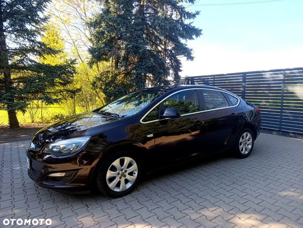 Opel Astra 1.4 T Cosmo EU6 - 6