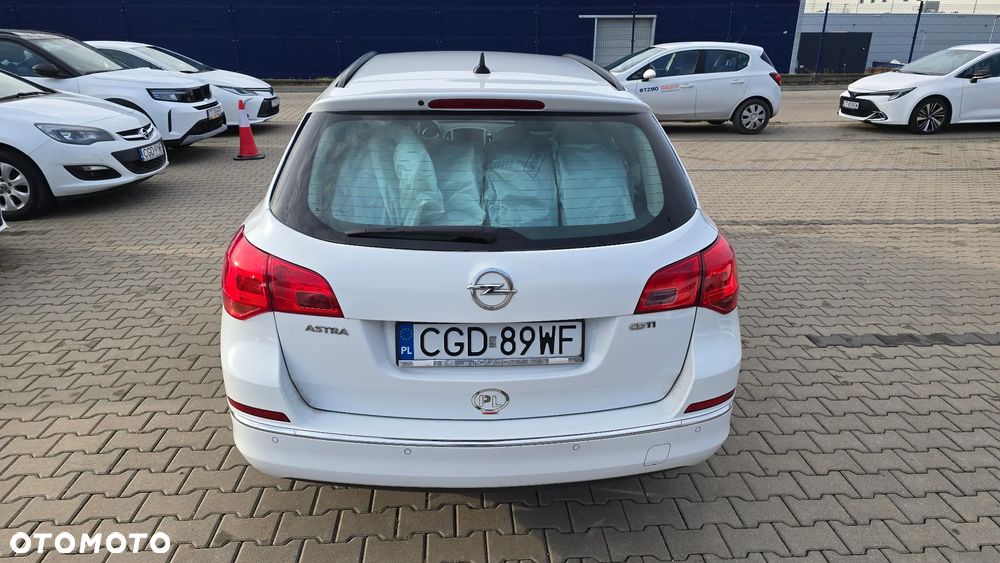 Opel Astra 1.6 CDTI Enjoy - 8