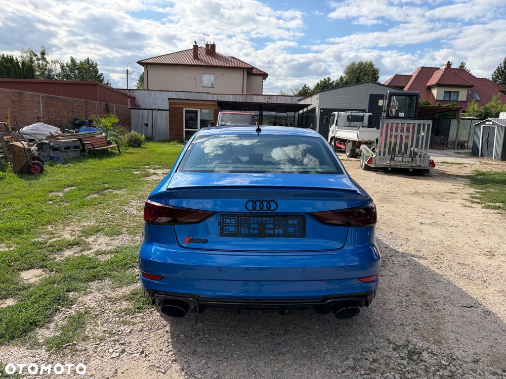 Audi RS3 Limousine TFSI quattro S tronic - 2