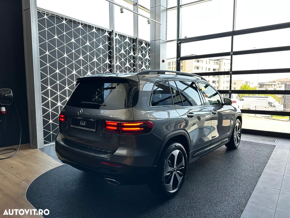 Mercedes-Benz GLB 220 4MATIC MHEV Aut. - 4