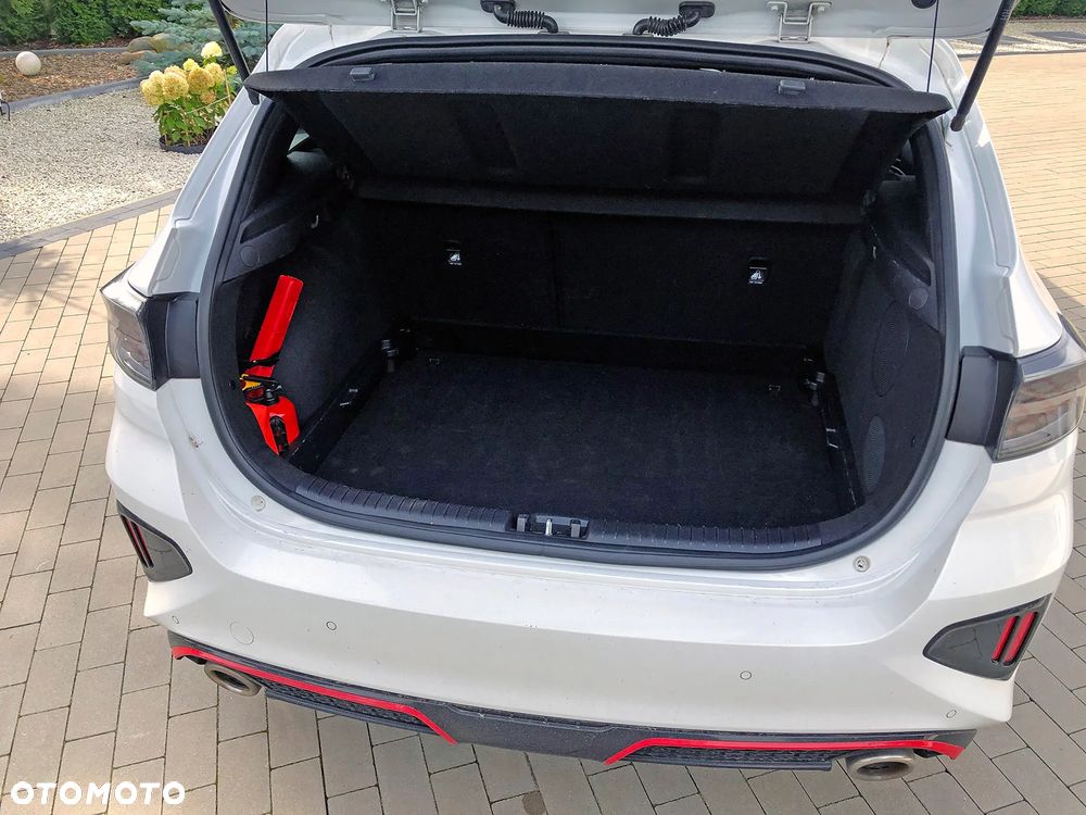 Kia Ceed - 6