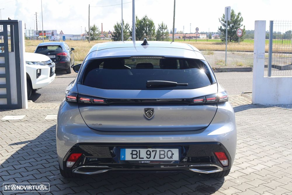 Peugeot 308 1.2 PureTech Allure EAT8 - 24