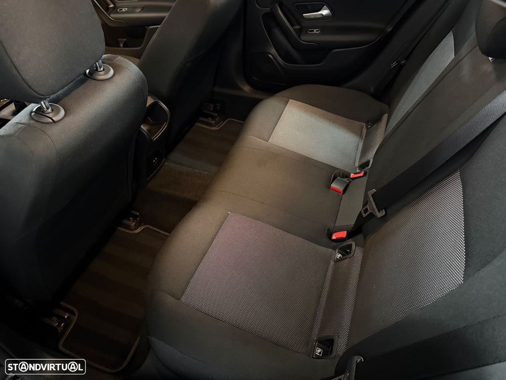 Mercedes-Benz A 180 d Style - 11