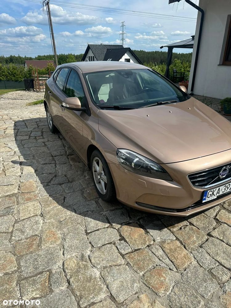 Volvo V40 D3 Summum - 8