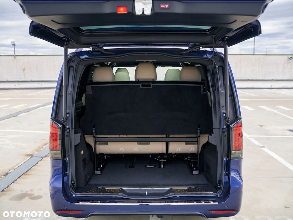 Mercedes-Benz Klasa V 250 d 4-Matic Exclusive 9G-Tronic (d³ugi) - 11