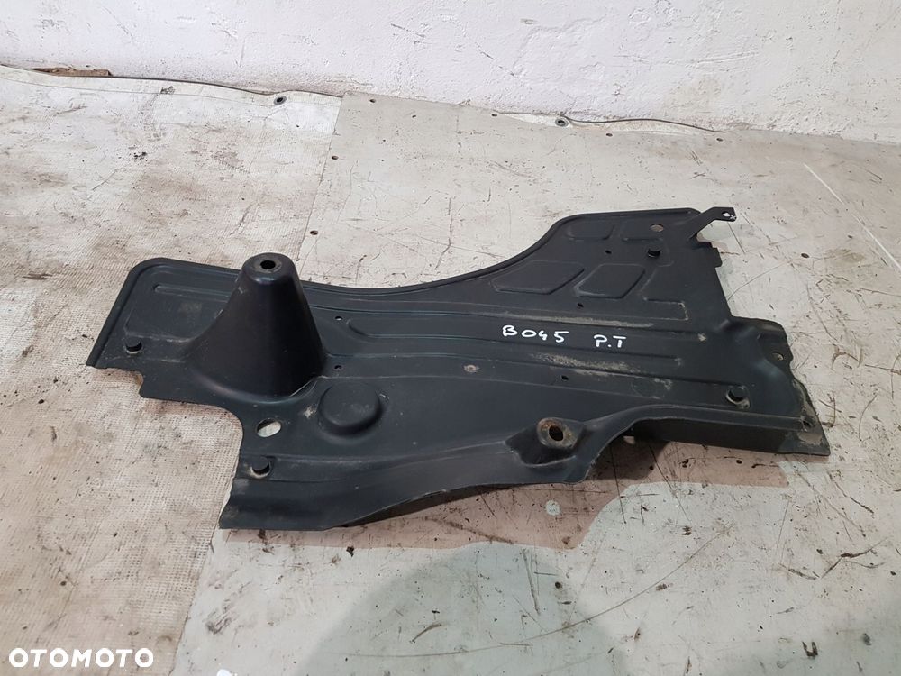 osłona płyta podwozia prawy tył 31200365 volvo xc60 i 3.2b eu 12r - 2