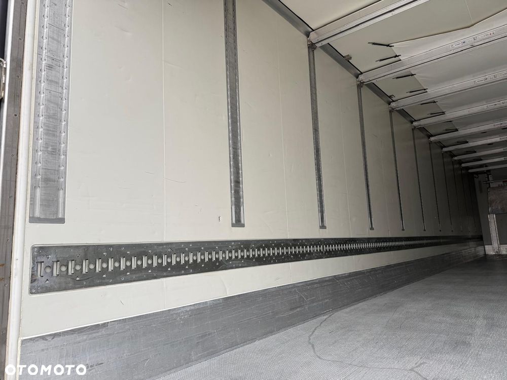 Krone Carrier Vector 1950 , Doppelstock - 13