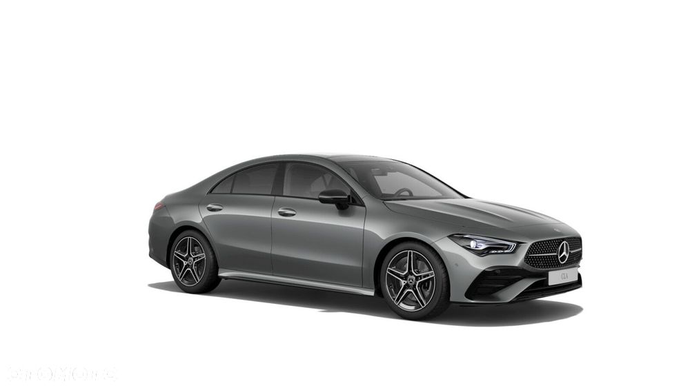 Mercedes-Benz CLA - 12