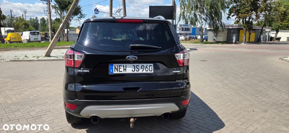 Ford Kuga 1.5 EcoBoost 2x4 Titanium - 13