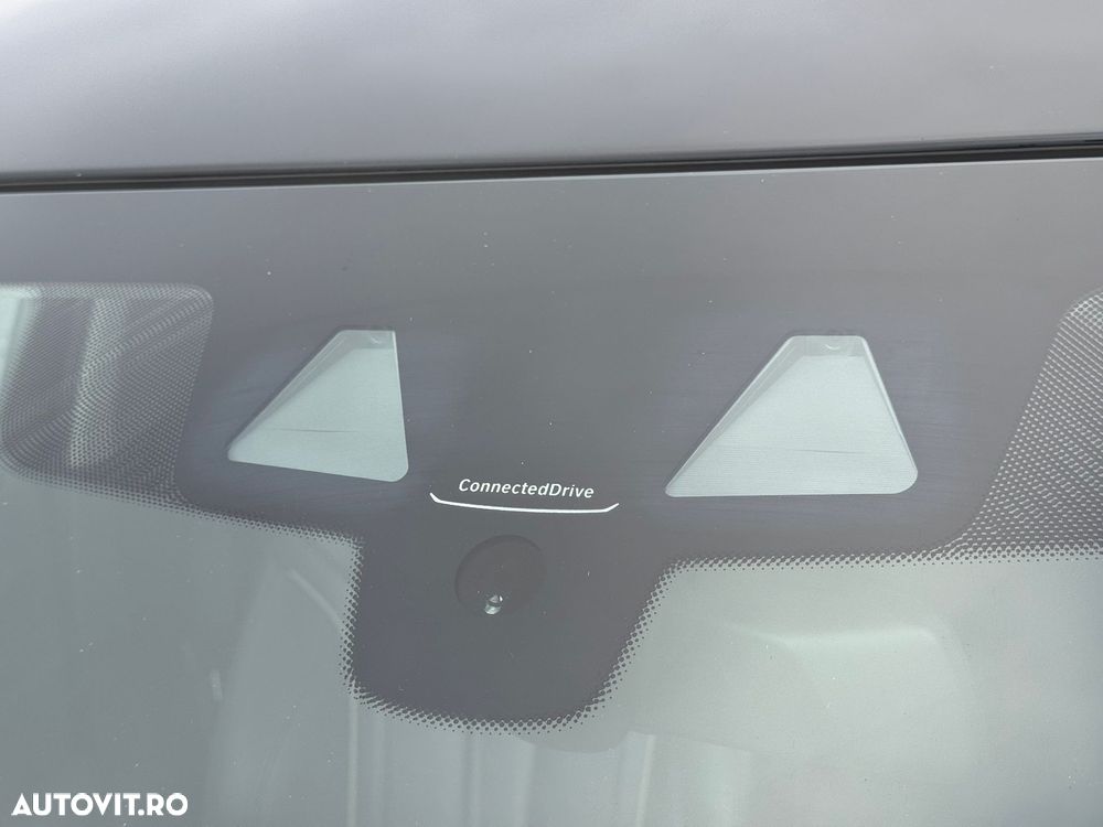 BMW Seria 5 520d AT - 11