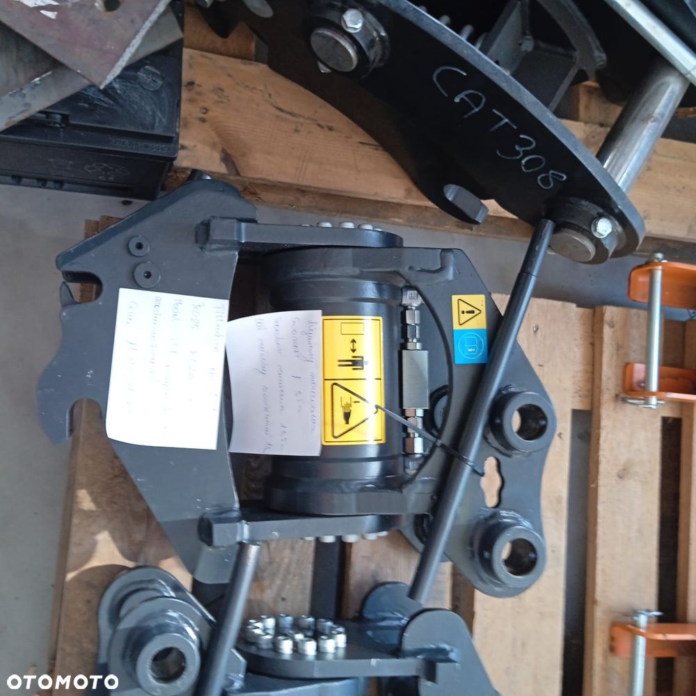 TILTRATON DO MINI-KOPARKA JCB 16c1, 19c1, 15c1 Dostępny od Ręki - 2