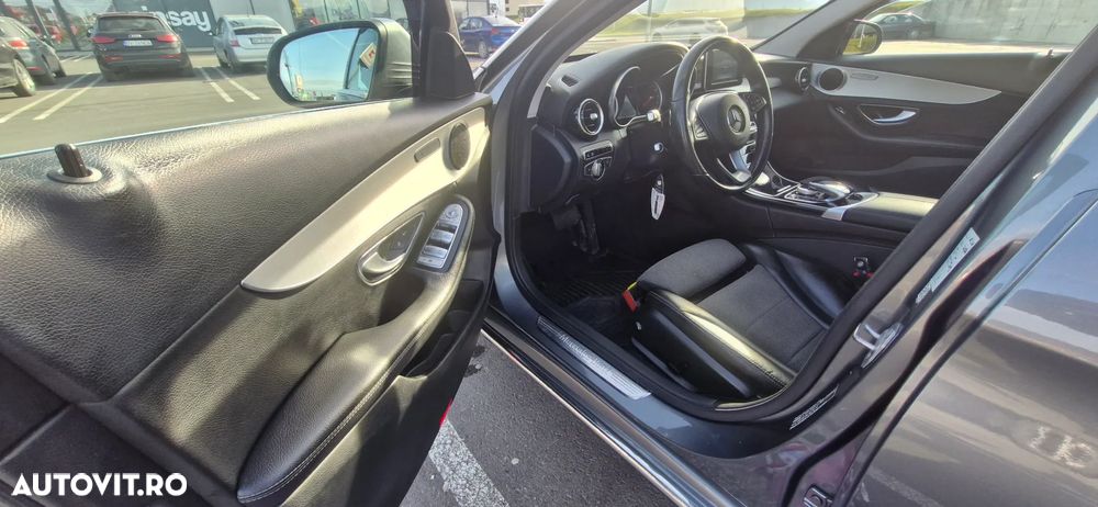 Mercedes-Benz C 180 7G-TRONIC - 11