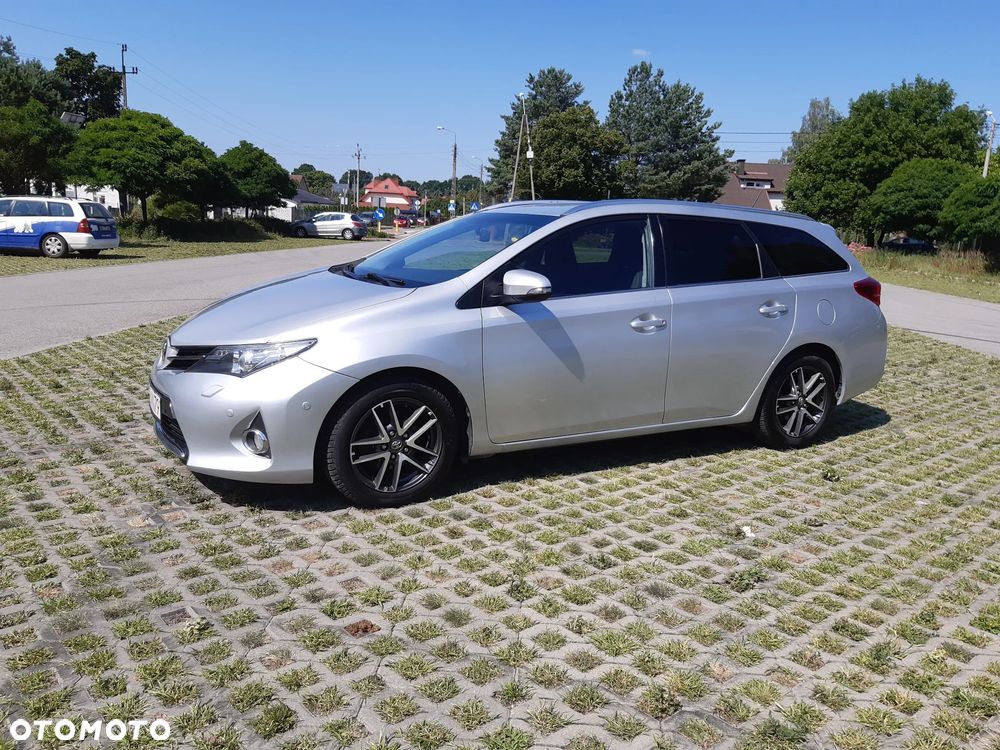 Toyota Auris 1.6 Valvematic Multidrive S Edition - 3