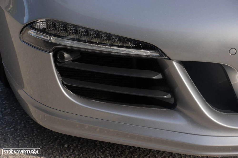 Porsche 911 (991) Carrera 4 GTS PDK - 10