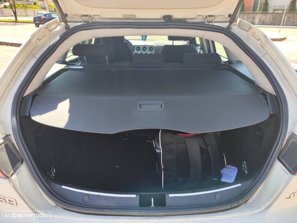 Alfa Romeo 159 Sportwagon 2.0 JTDm Distinctive - 8