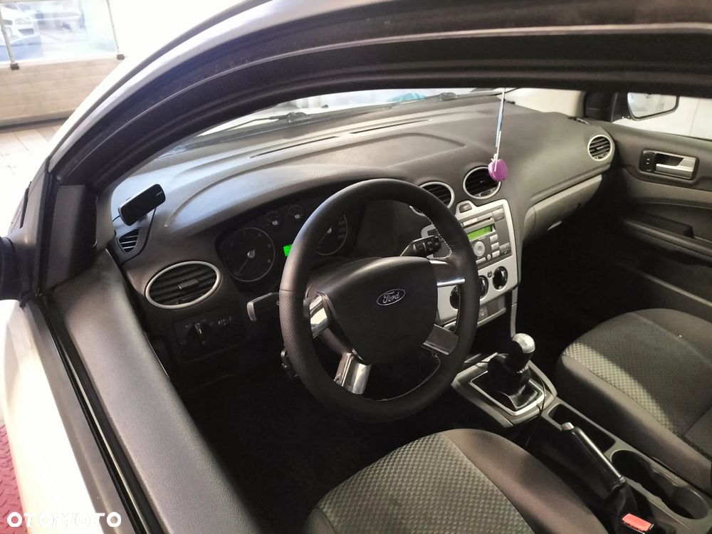 Ford Focus 1.6 TDCi Fun - 7
