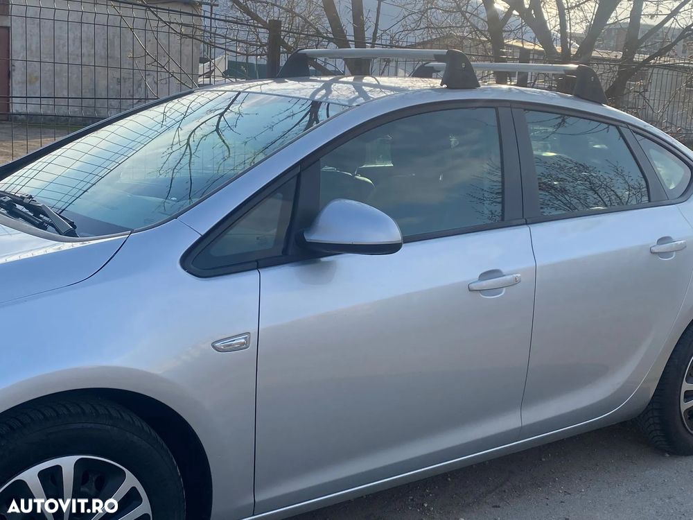 Opel Astra 1.6 TWINPORT ECOTEC Enjoy - 4