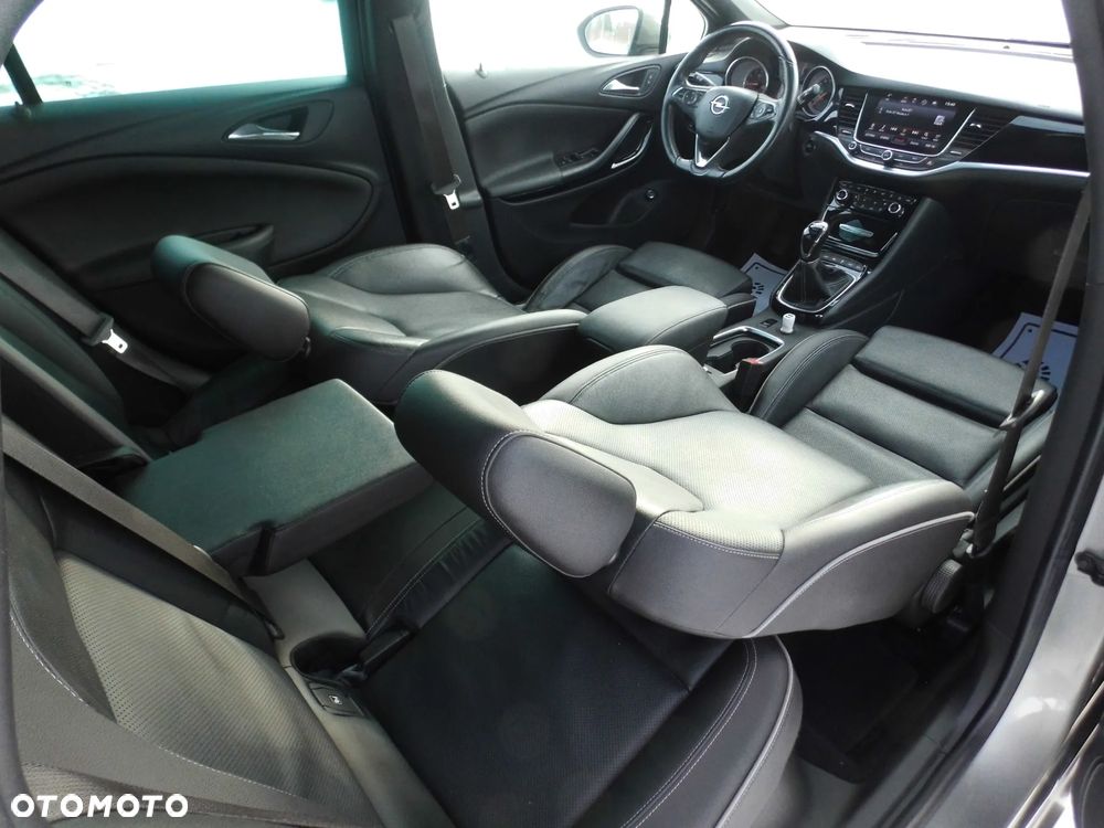 Opel Astra 1.4 Turbo Start/Stop Business - 10