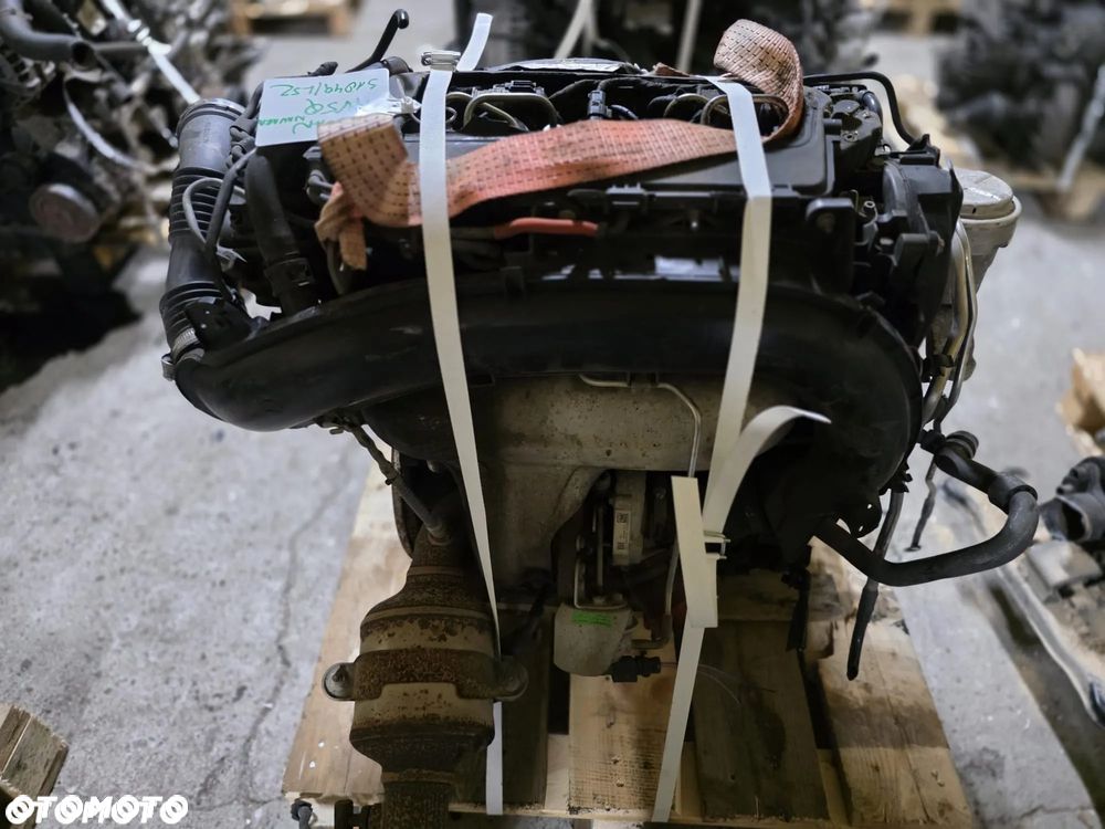Nissan AV4Q 2.3 diesel silnik kompletny z pełnym osprzętem gotowy do montażu - 4