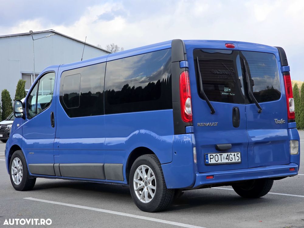 Renault Trafic Grand Passenger L2H1 Authentique - 4