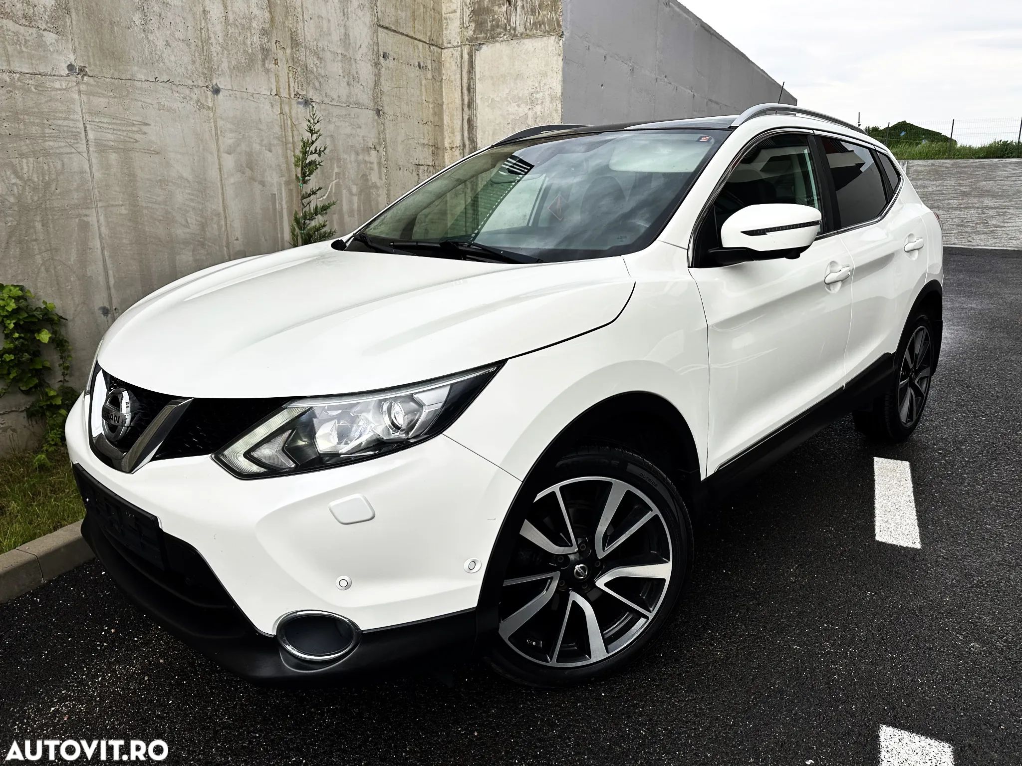 Nissan Qashqai 1.5 DCI TEKNA - 1