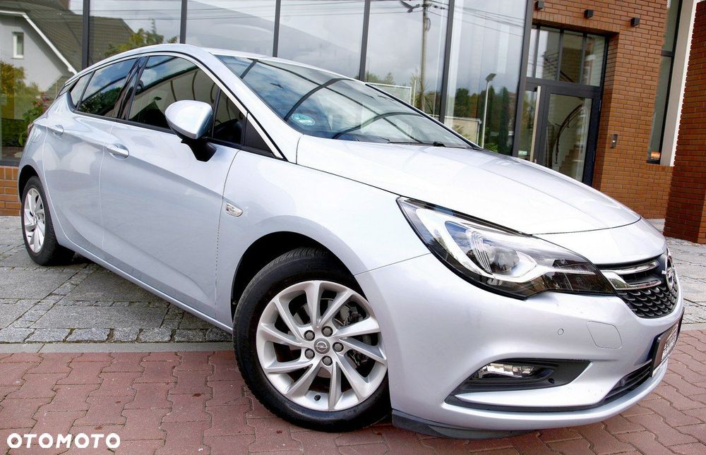 Opel Astra 1.4 Turbo Innovation - 26