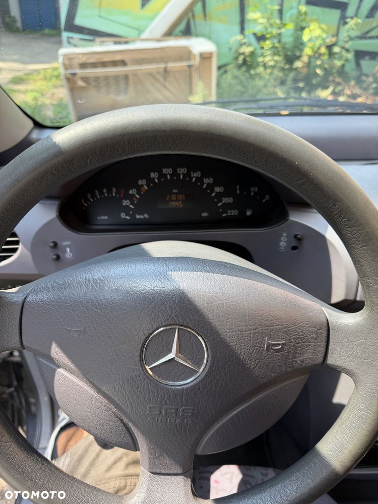Mercedes-Benz A-Class 1999 photo 3
