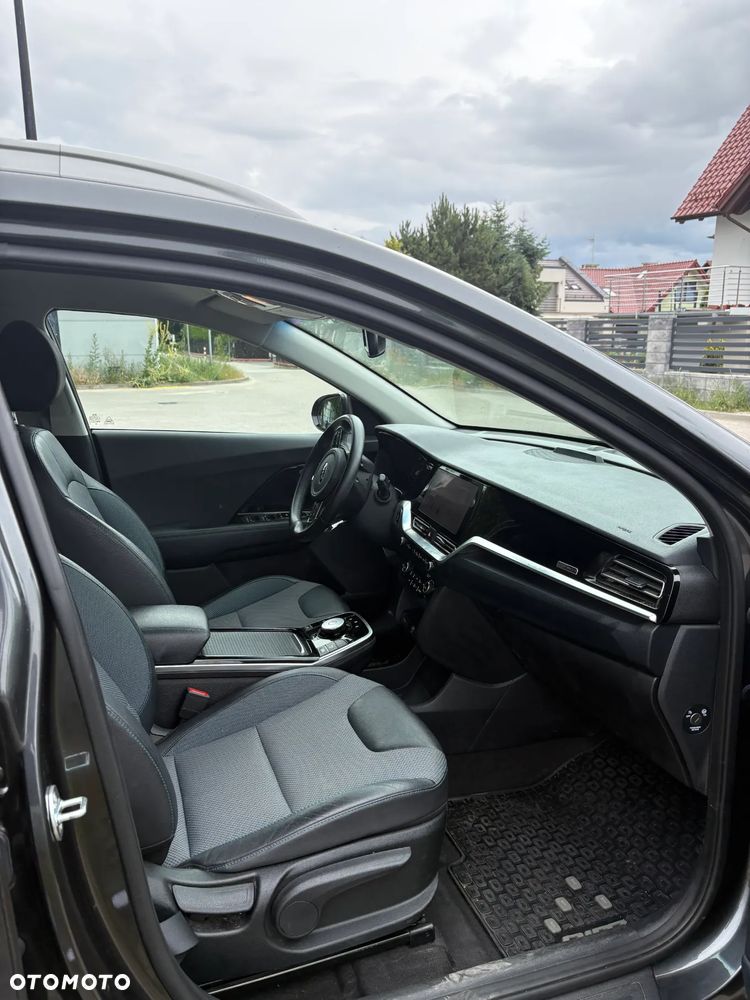 Kia Niro e-Niro 64kWh L - 7