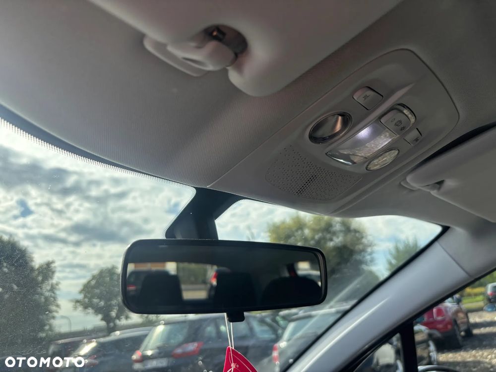 Peugeot 2008 PureTech 82 Style - 29