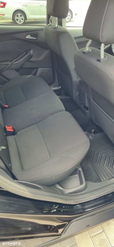Ford Focus 1.5 TDCi DPF Start-Stopp-System Titanium - 17