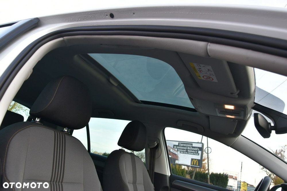 Volkswagen Golf 1.4 TSI BlueMotion Technology Allstar - 12