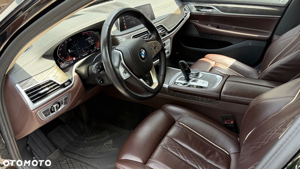 BMW Seria 7 730Ld xDrive mHEV - 22