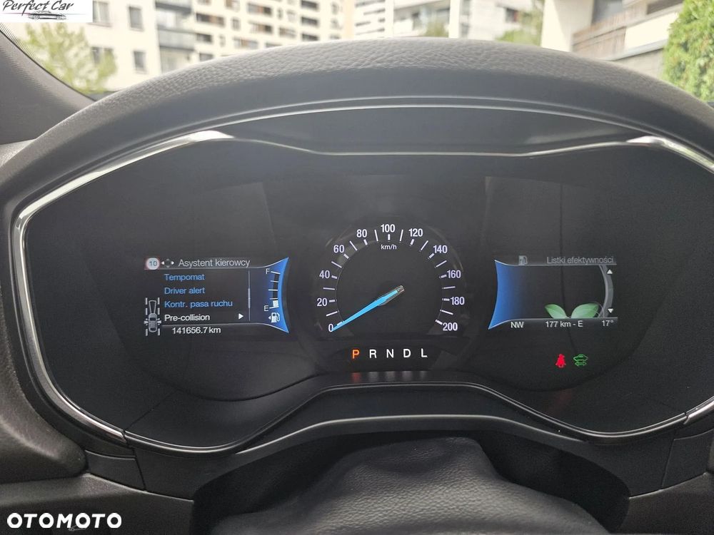 Ford Mondeo SW 2.0 Hybrid ST-Line Plus - 24