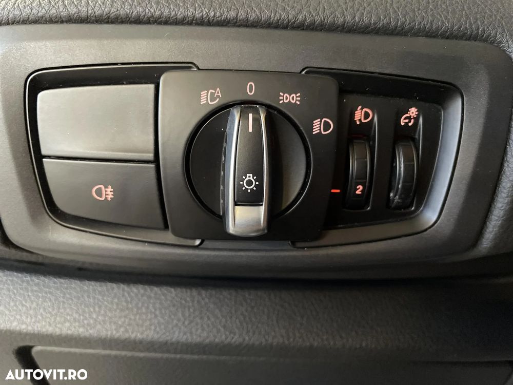 BMW Seria 2 218i Active Tourer Aut. - 15