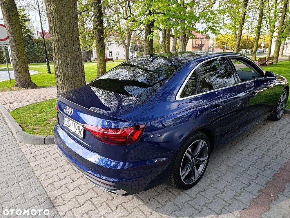 Audi A4 Limousine 35 TFSI mHEV S Line S tronic - 11