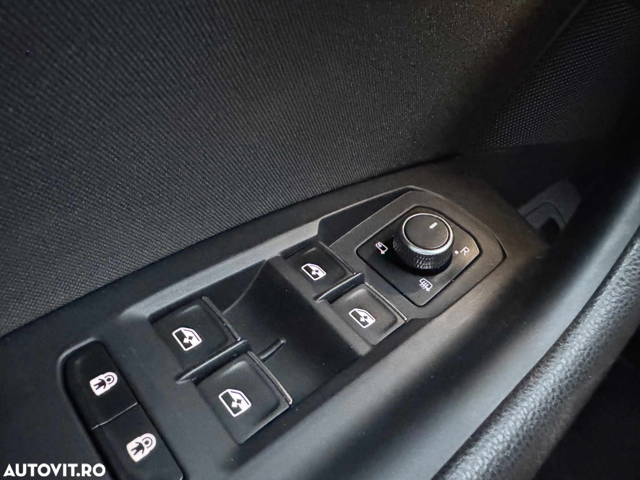 Volkswagen Touareg V6 TDI Style - 16