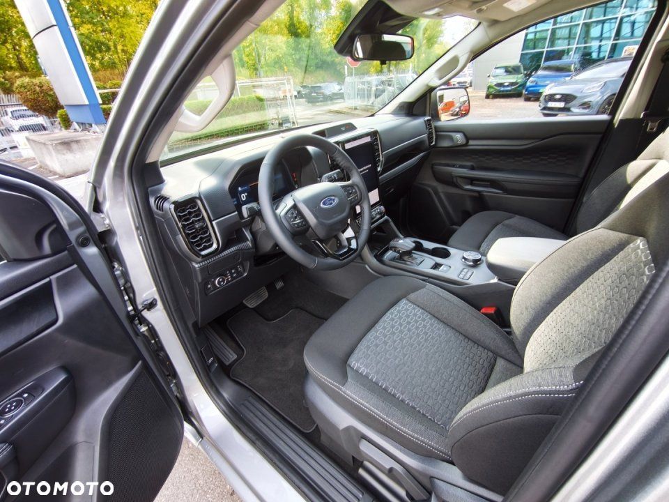 Ford Ranger - 16