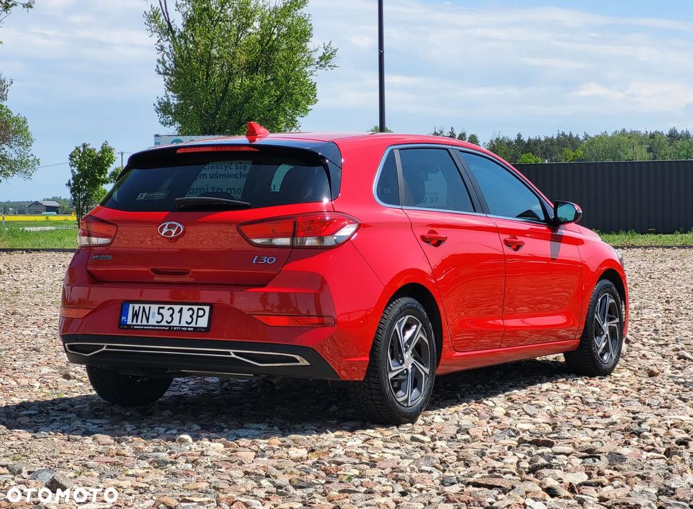 Hyundai i30 1.6 D Comfort - 6