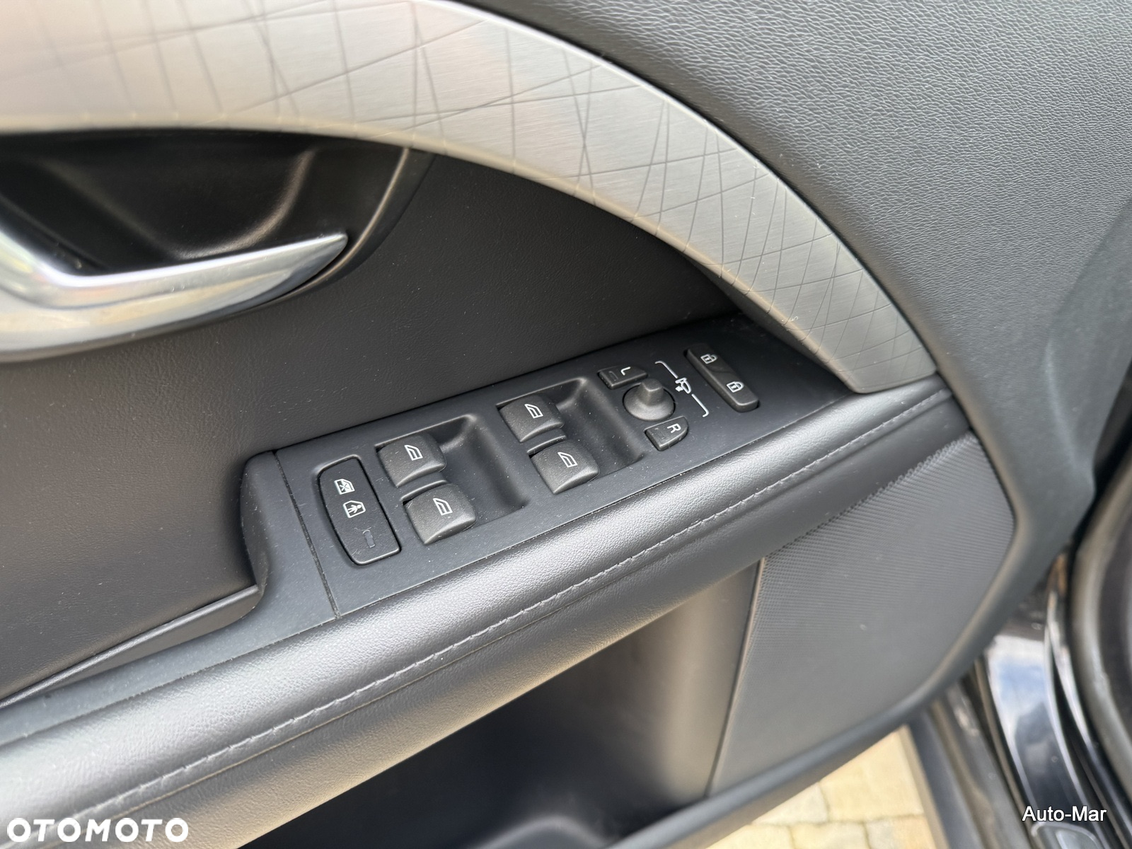 Volvo XC 70 D4 Momentum - 15