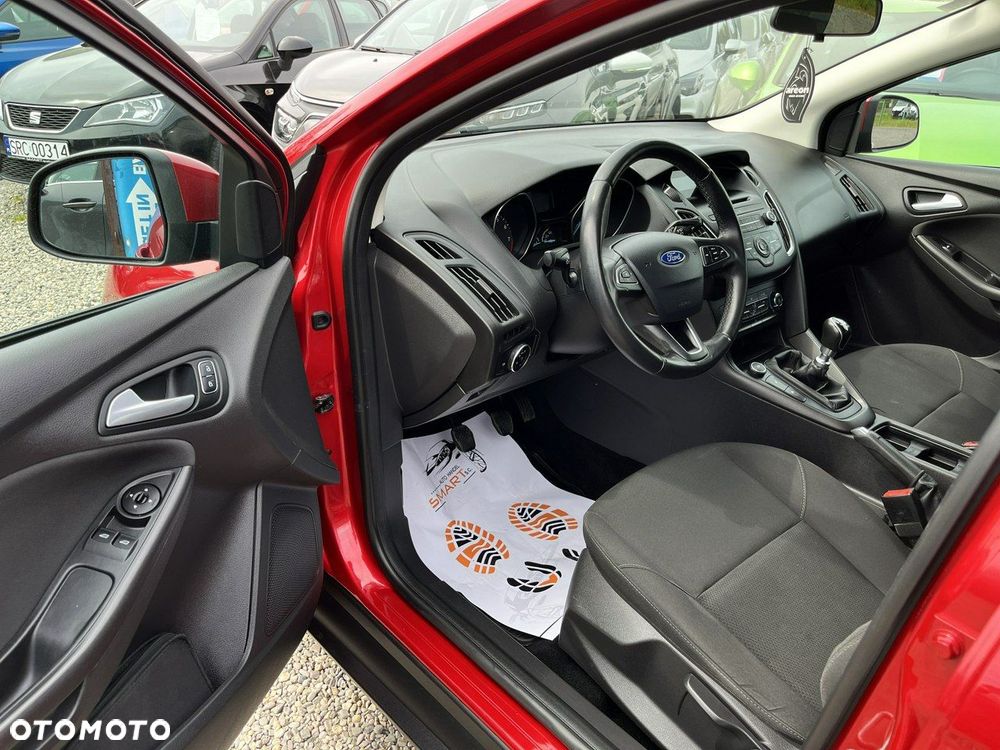 Ford Focus 1.0 EcoBoost Trend Edition Business - 9