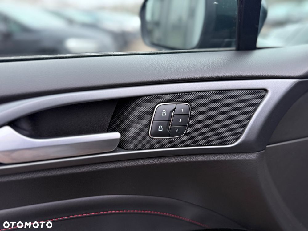 Ford Mondeo 2.0 TDCi ST-Line X - 34