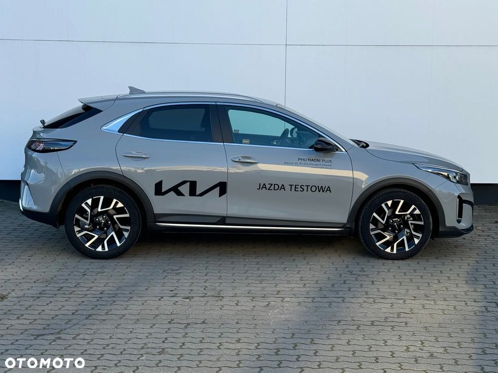 Kia XCeed 1.6 T-GDI Tribute DCT - 3