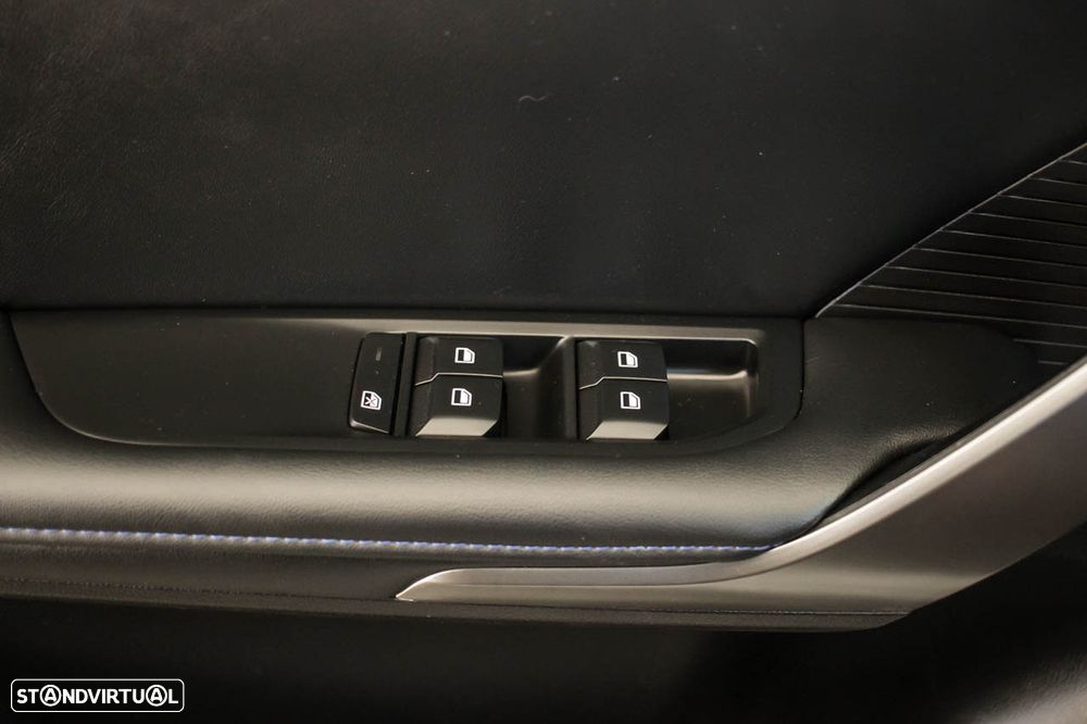MG MG4 64 kWh Comfort - 11